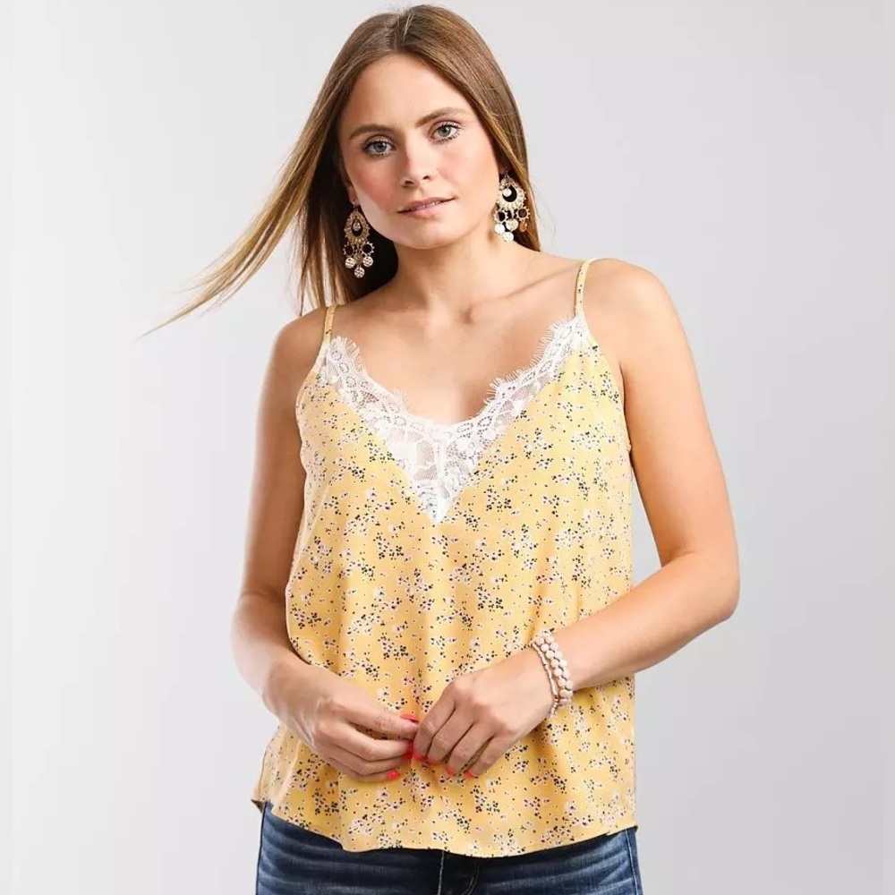 Daytrip Yellow Floral Lace Trim Tank Top